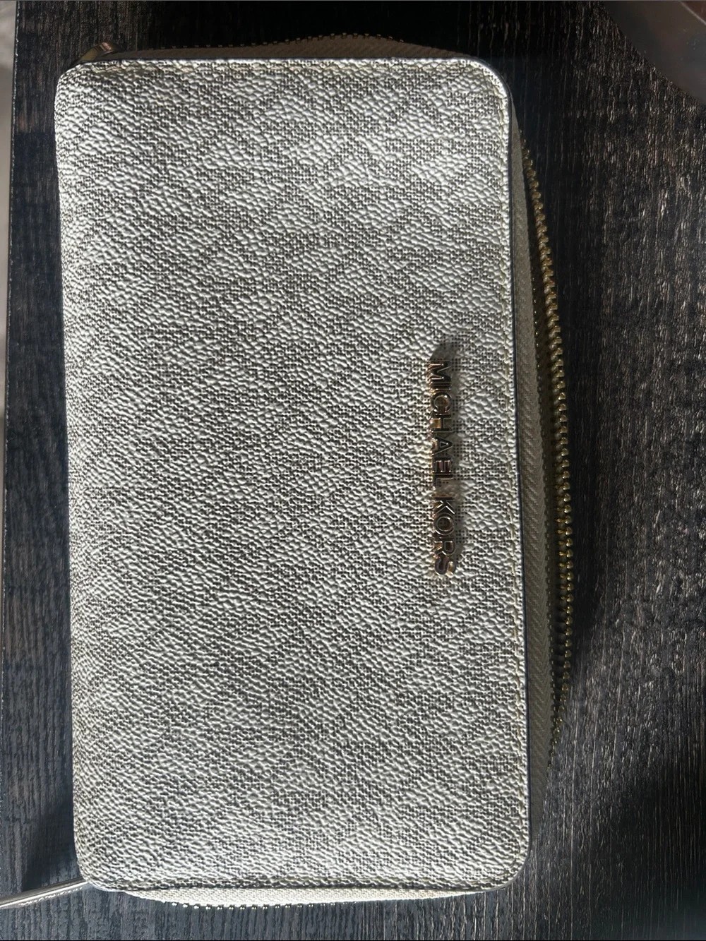 Michael Kors Metallic Silver Zip Wallet